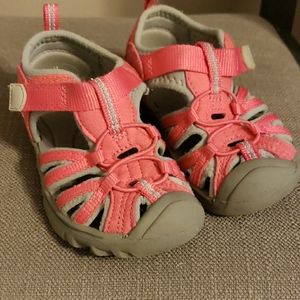 Keen sandals toddler 7